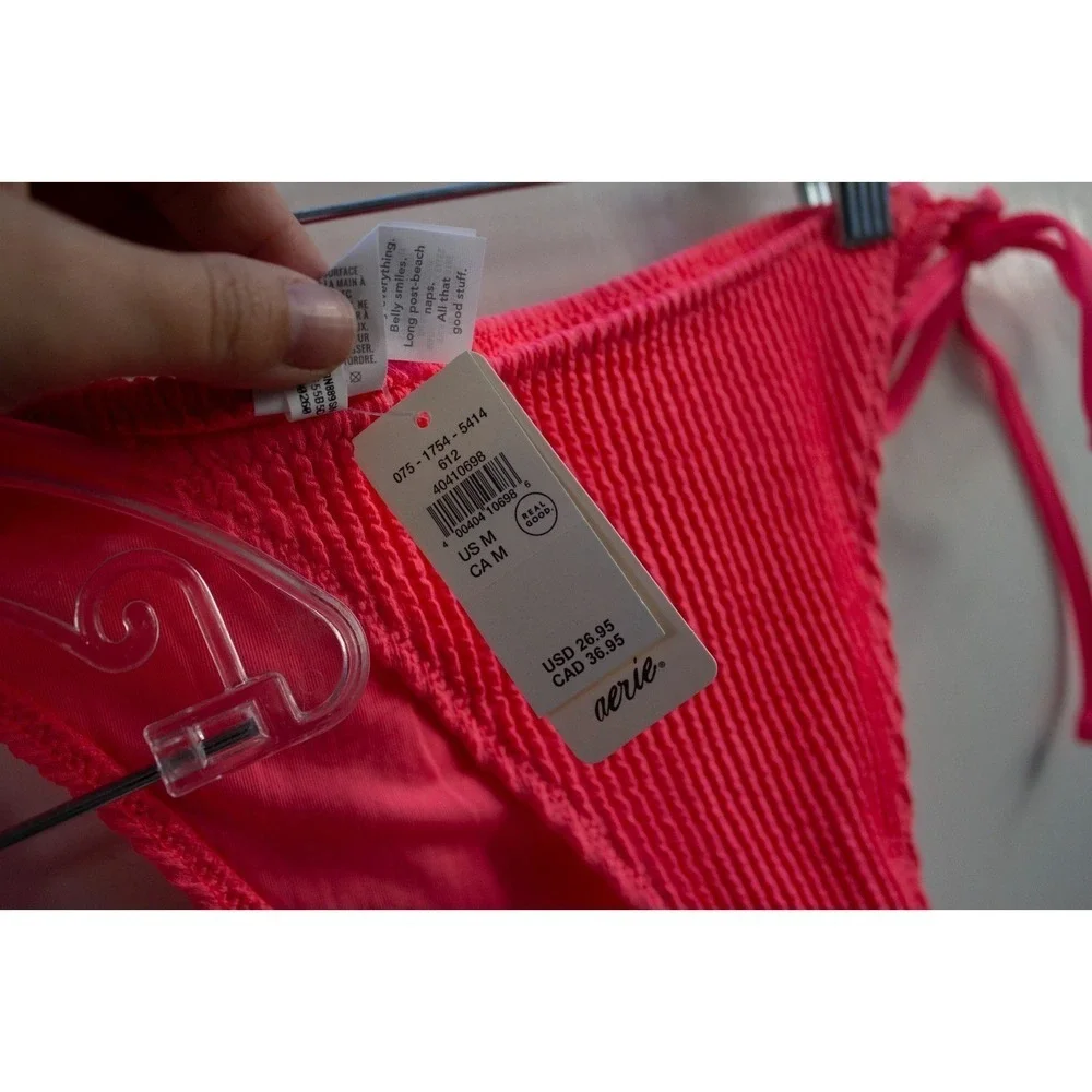 NEW WITH TAGS Aerie HOT PINK Crinkle Halter Cheekiest Bikini Set Size Medium